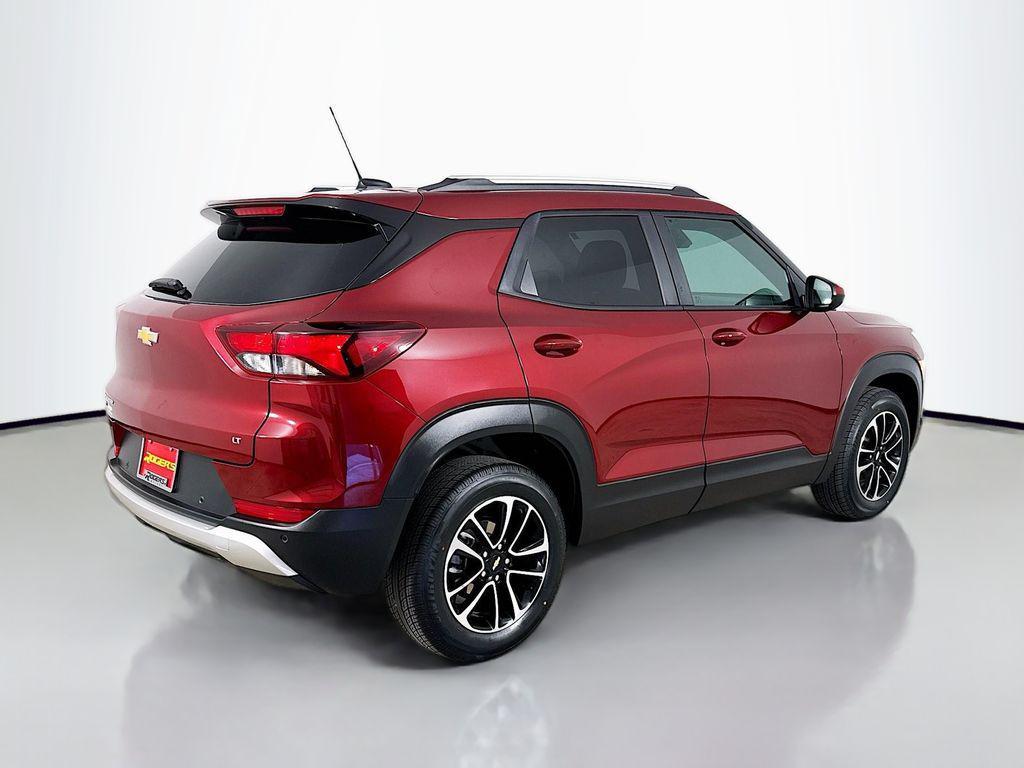 used 2024 Chevrolet TrailBlazer car, priced at $25,900