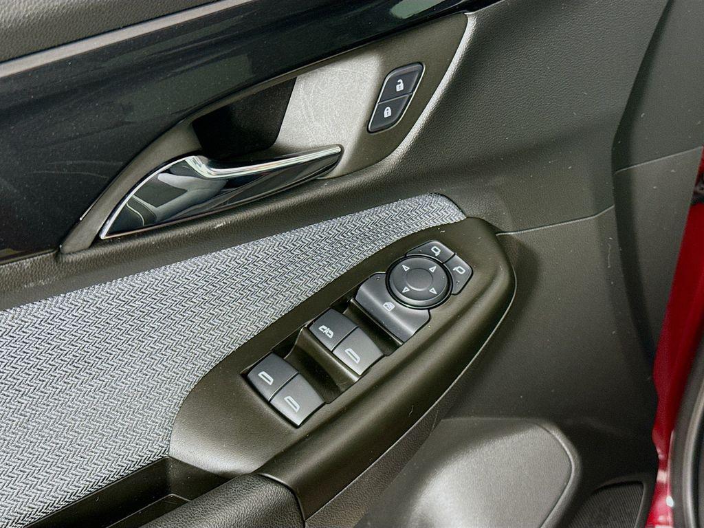 used 2024 Chevrolet TrailBlazer car, priced at $25,900