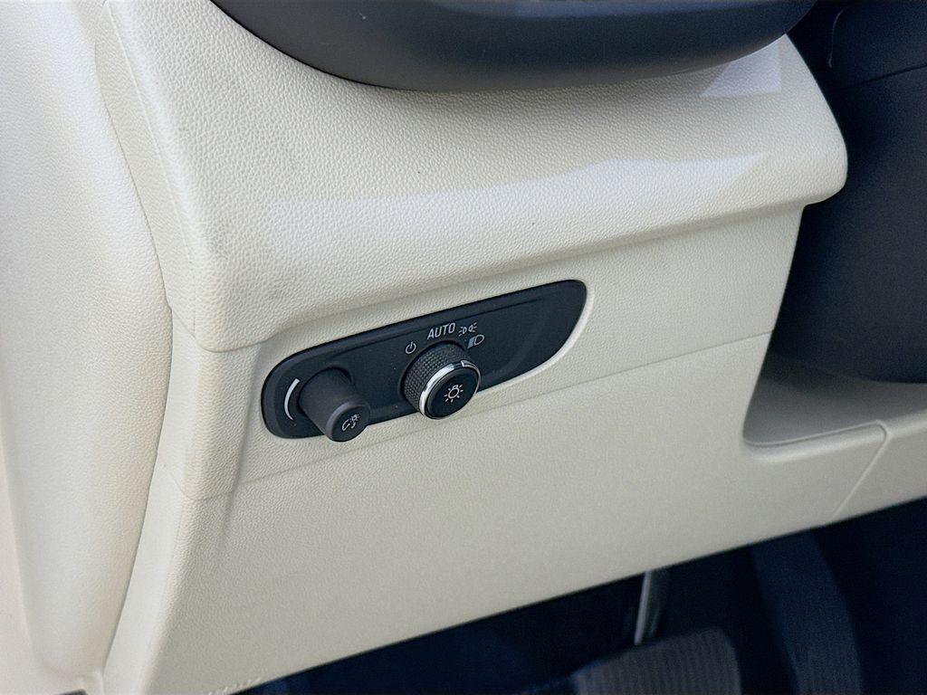 used 2023 Buick Envision car, priced at $24,999