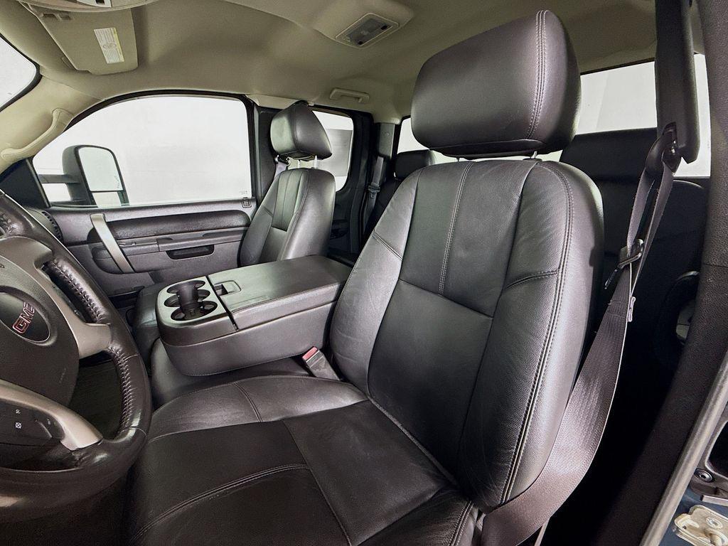 used 2013 GMC Sierra 2500 car, priced at $35,900