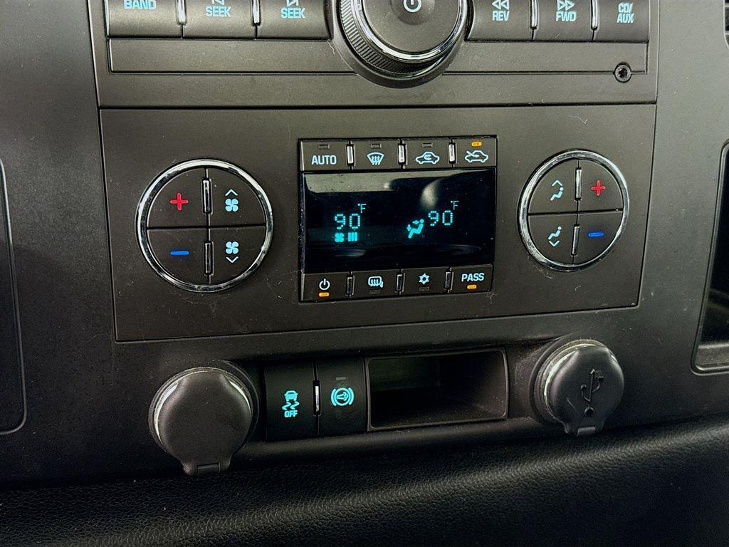 used 2013 GMC Sierra 2500 car, priced at $35,900