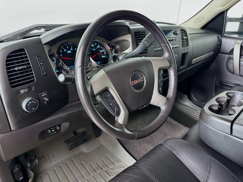 used 2013 GMC Sierra 2500 car, priced at $35,900