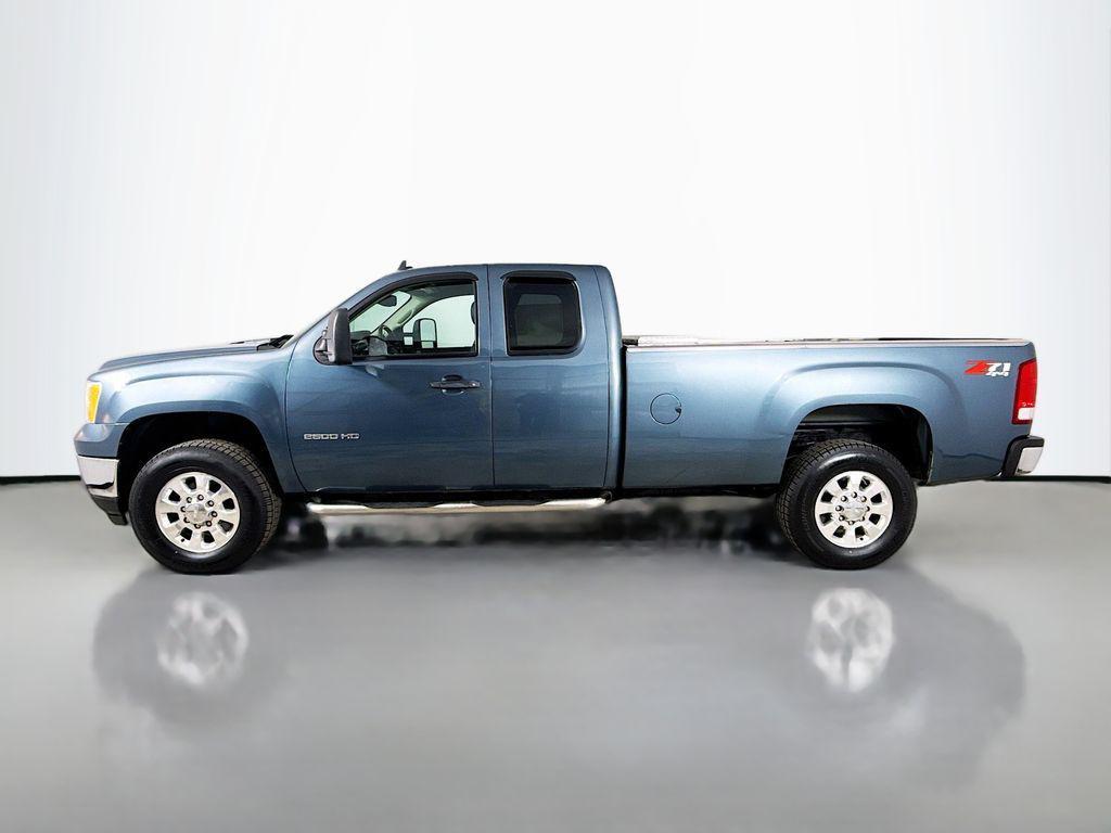 used 2013 GMC Sierra 2500 car, priced at $35,900