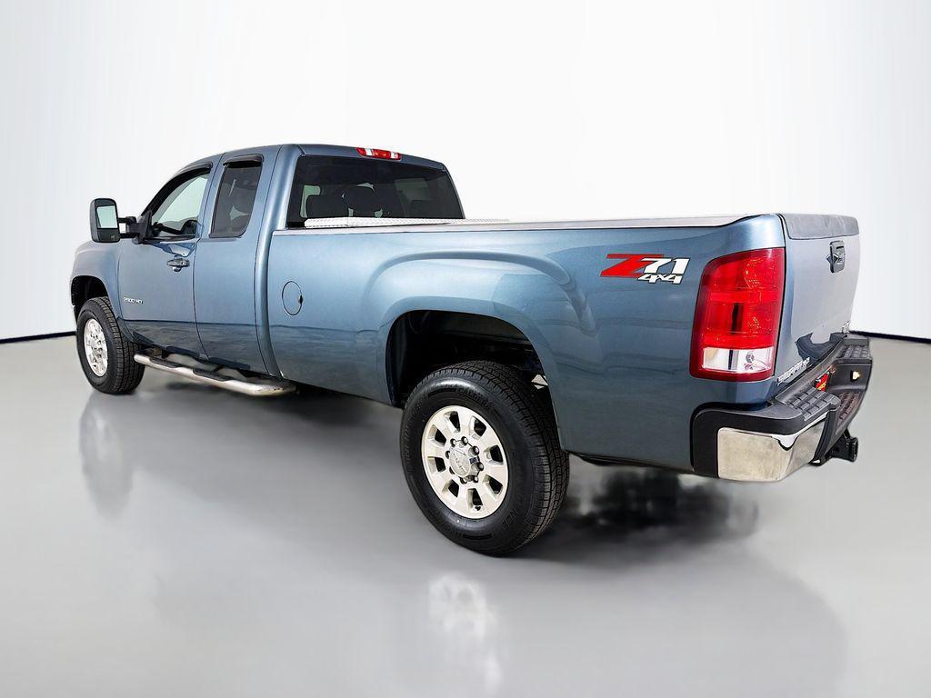 used 2013 GMC Sierra 2500 car, priced at $35,900