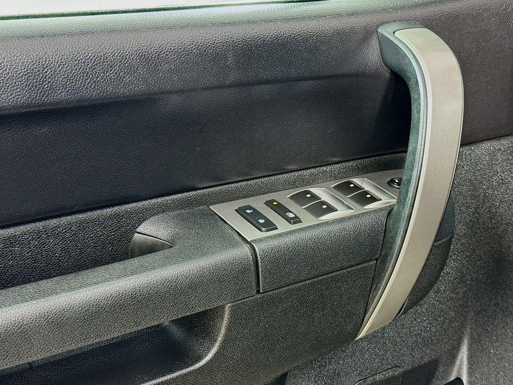 used 2013 GMC Sierra 2500 car, priced at $35,900