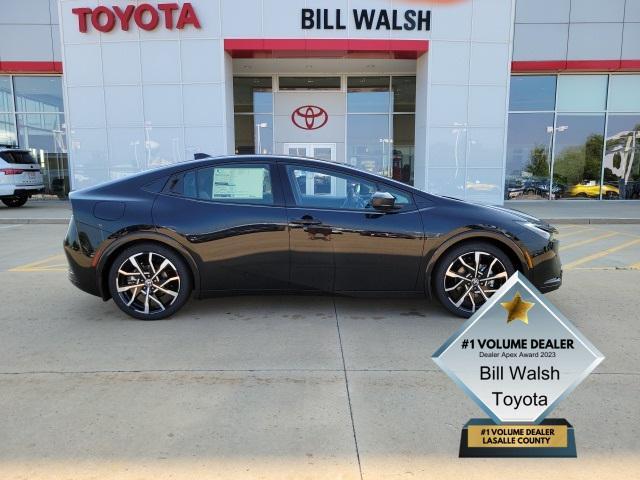 new 2025 Toyota Prius Plug-In Hybrid car, priced at $43,153