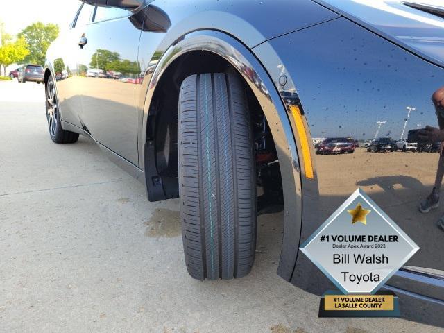 new 2025 Toyota Prius Plug-In Hybrid car, priced at $43,153