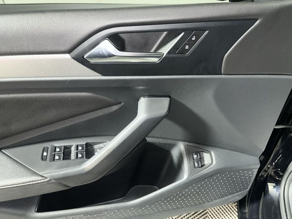 used 2024 Volkswagen Jetta car, priced at $16,995