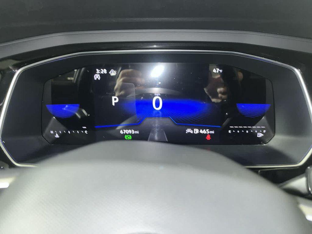 used 2024 Volkswagen Jetta car, priced at $16,995