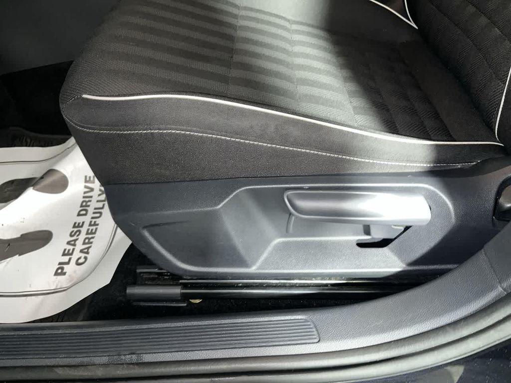 used 2024 Volkswagen Jetta car, priced at $16,995