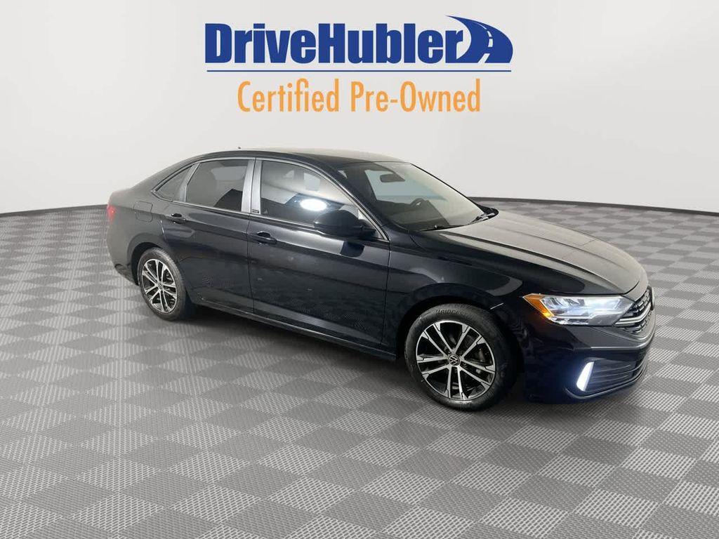 used 2024 Volkswagen Jetta car, priced at $16,995