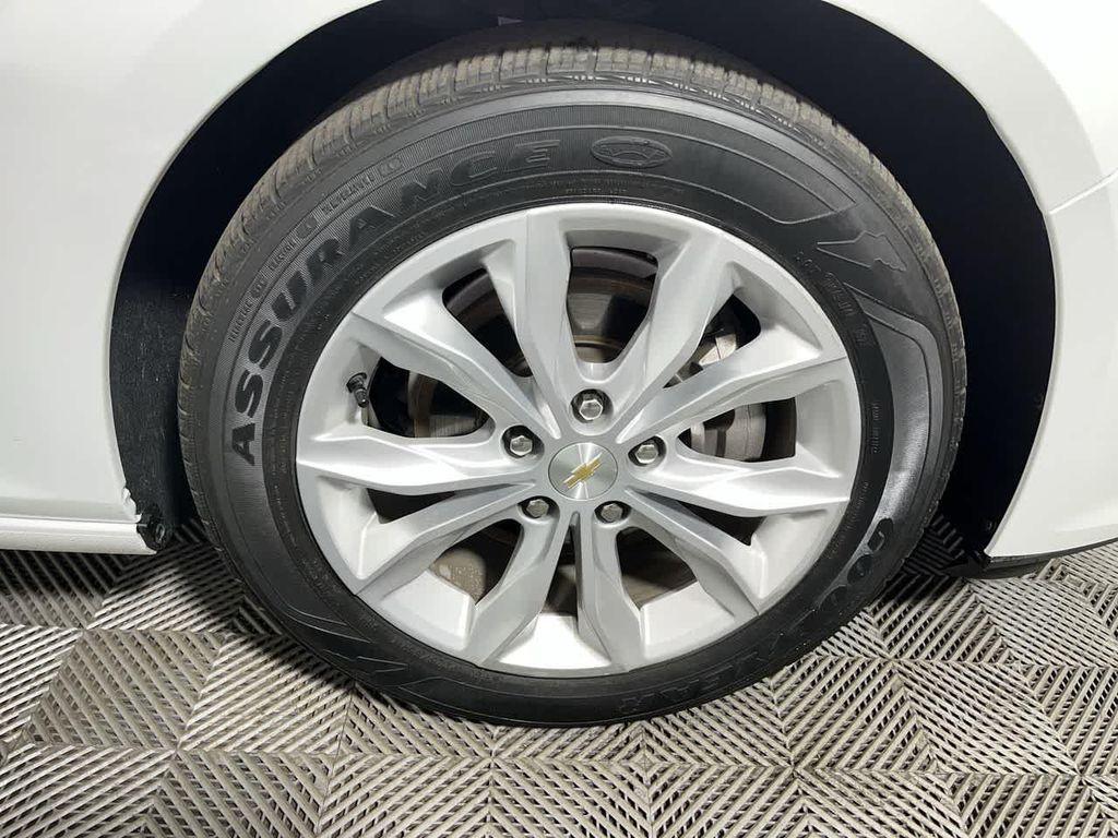 used 2024 Chevrolet Malibu car, priced at $18,995