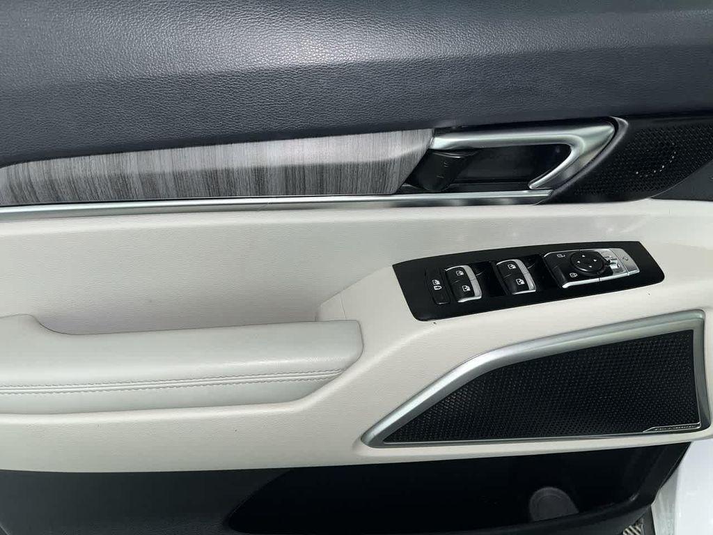 used 2023 Kia Telluride car, priced at $29,244