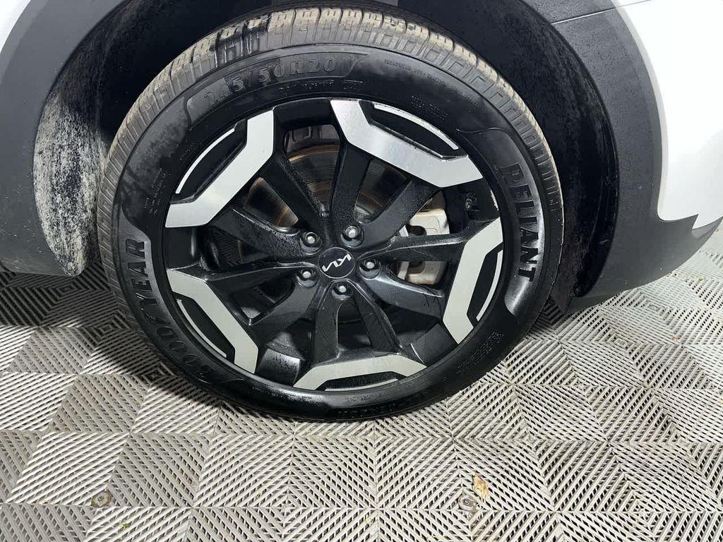 used 2023 Kia Telluride car, priced at $29,244