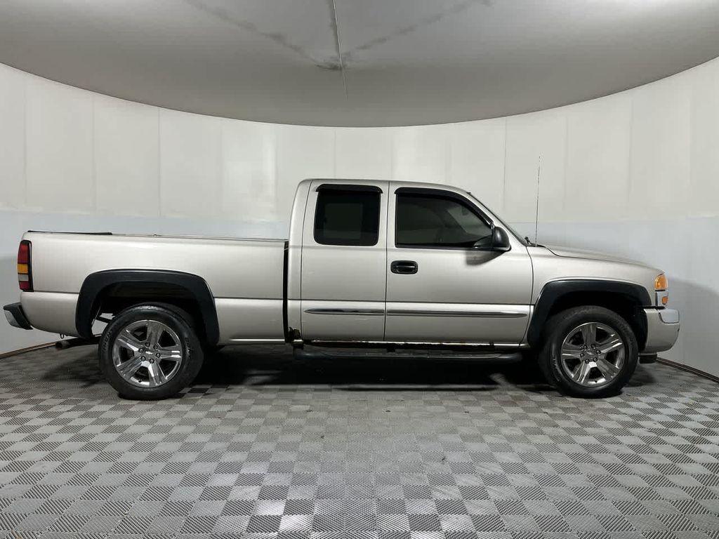 used 2006 GMC Sierra 1500 car, priced at $5,995