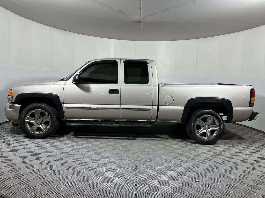 used 2006 GMC Sierra 1500 car, priced at $5,995
