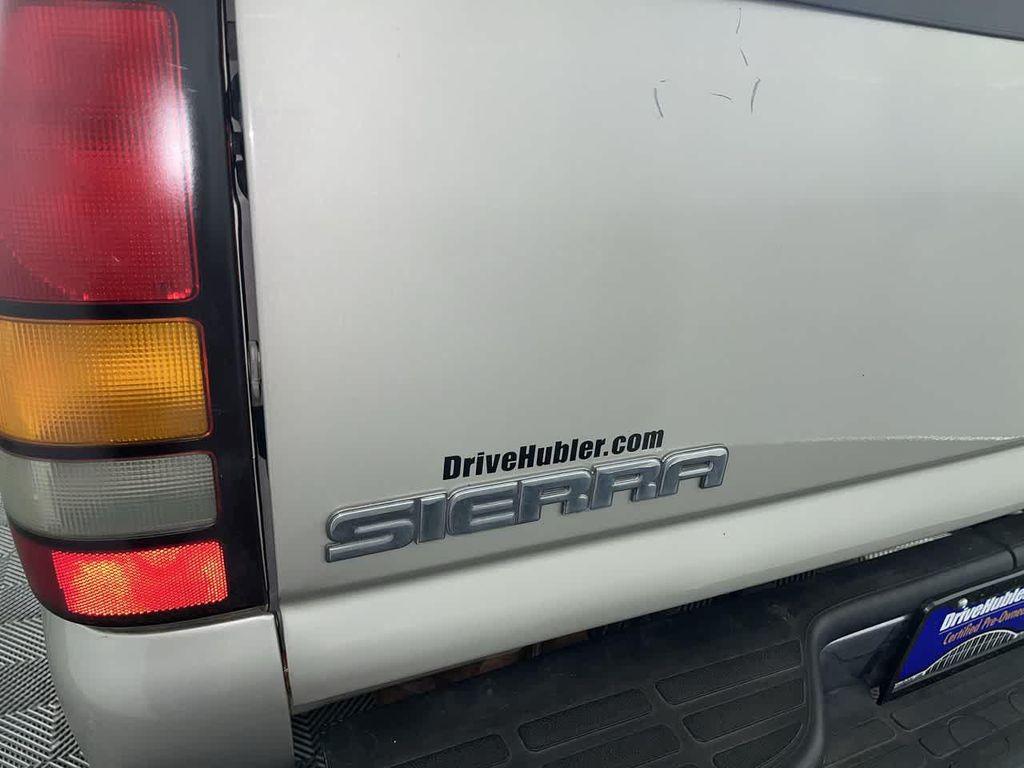 used 2006 GMC Sierra 1500 car, priced at $5,995