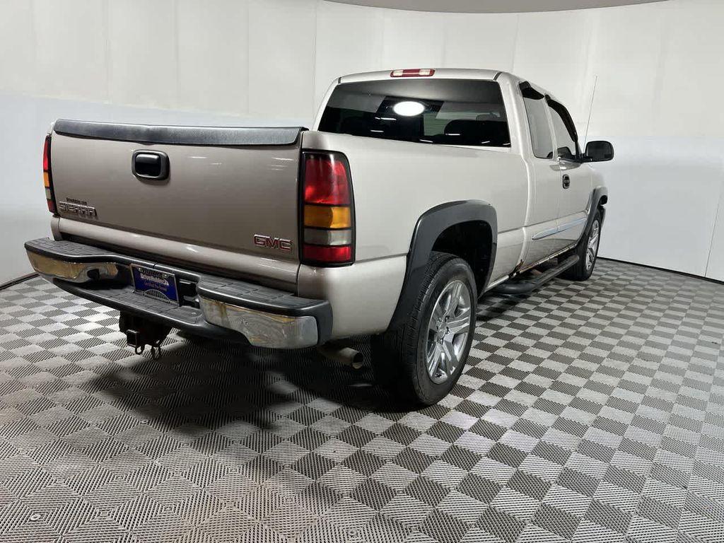 used 2006 GMC Sierra 1500 car, priced at $5,995