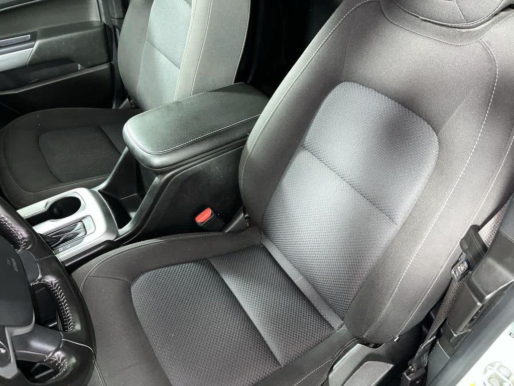 used 2022 Chevrolet Colorado car, priced at $18,995