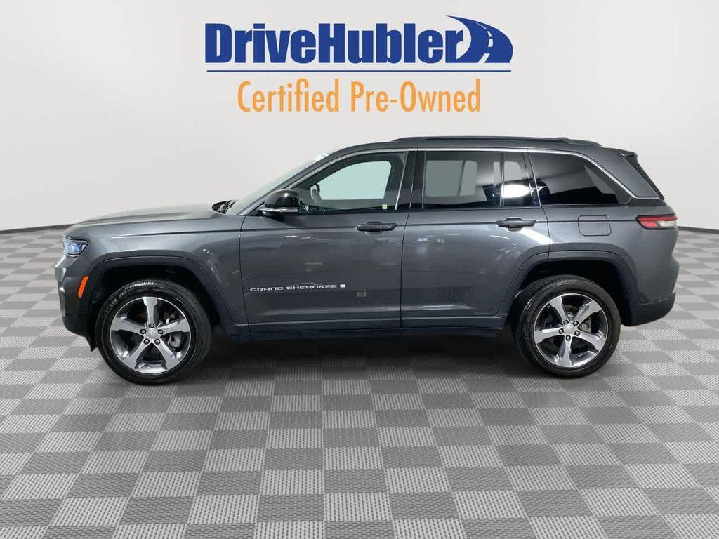 used 2024 Jeep Grand Cherokee car, priced at $34,116