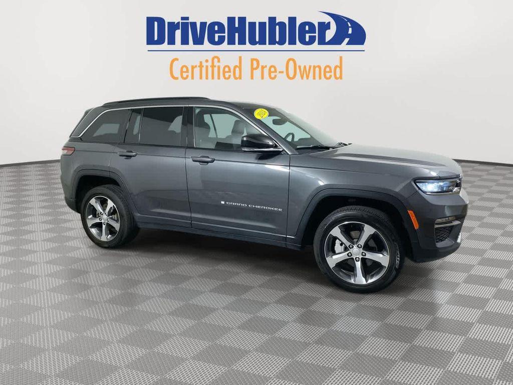 used 2024 Jeep Grand Cherokee car, priced at $34,116