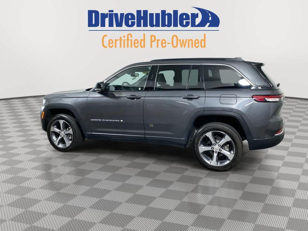 used 2024 Jeep Grand Cherokee car, priced at $34,116