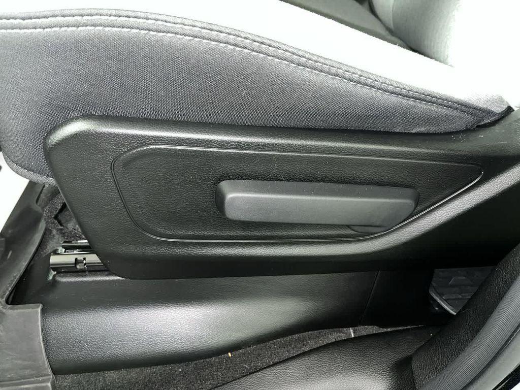 used 2022 Ram 1500 car, priced at $36,244