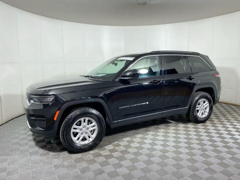 used 2023 Jeep Grand Cherokee car, priced at $28,495