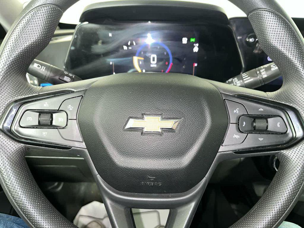 used 2024 Chevrolet Trax car, priced at $19,995