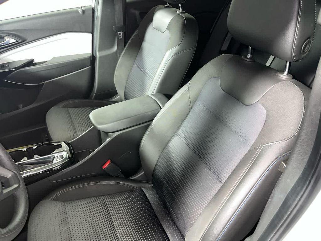 used 2024 Chevrolet Trax car, priced at $19,995