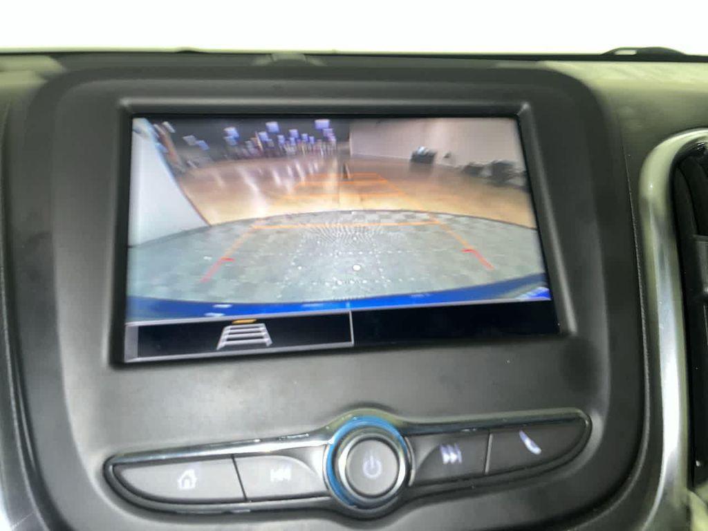 used 2022 Chevrolet Equinox car, priced at $20,195