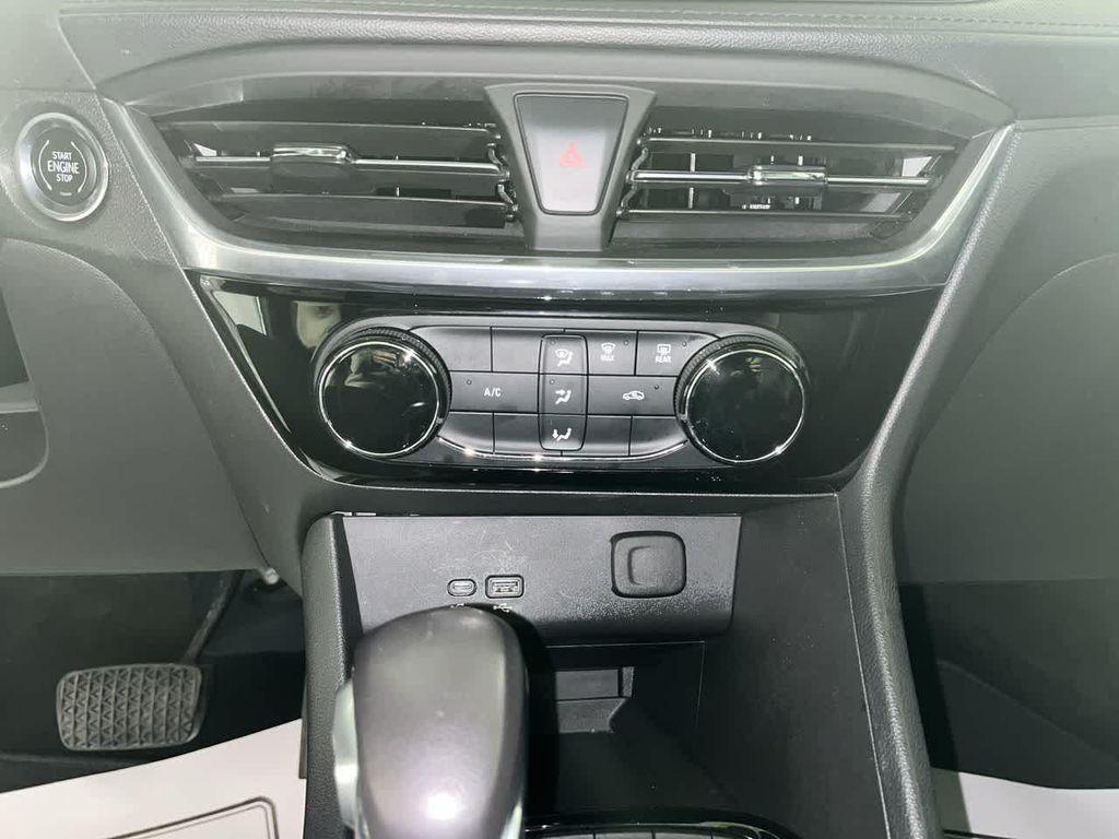 used 2024 Buick Encore GX car, priced at $26,495