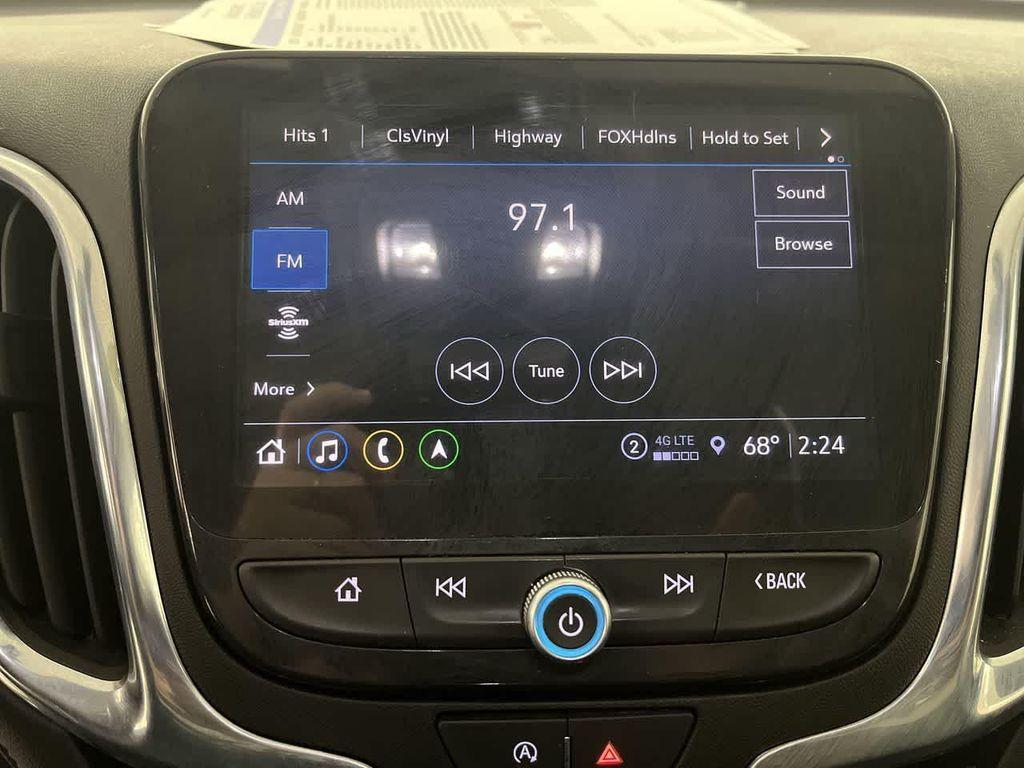 used 2023 Chevrolet Equinox car, priced at $19,895