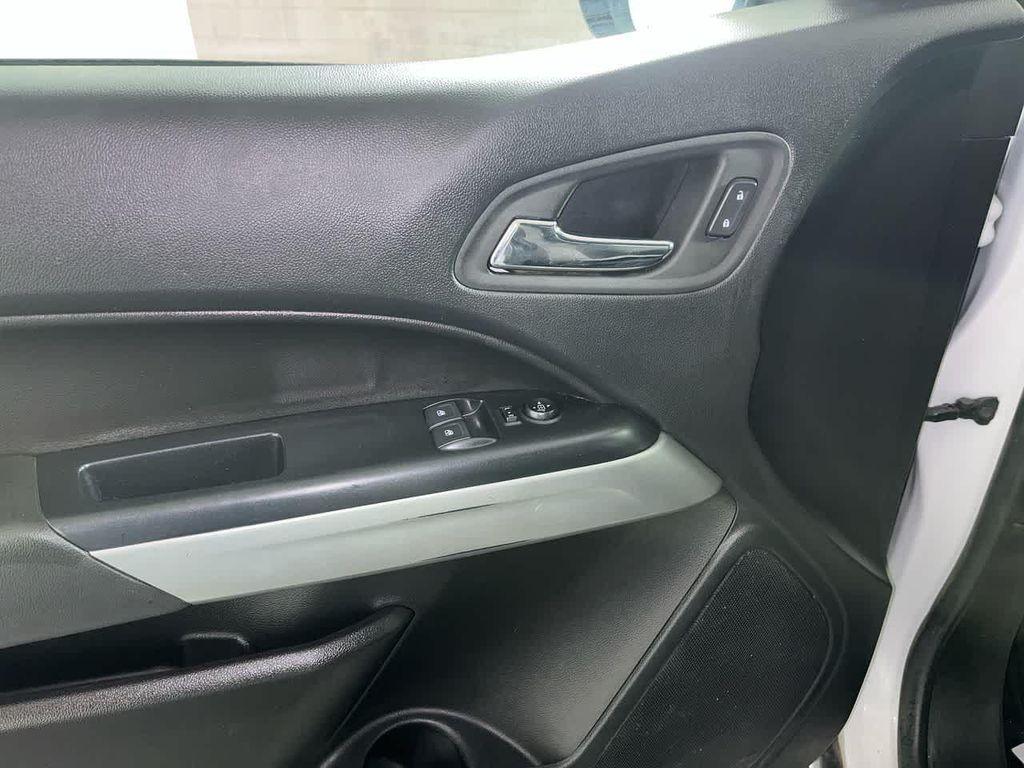 used 2022 Chevrolet Colorado car, priced at $21,095