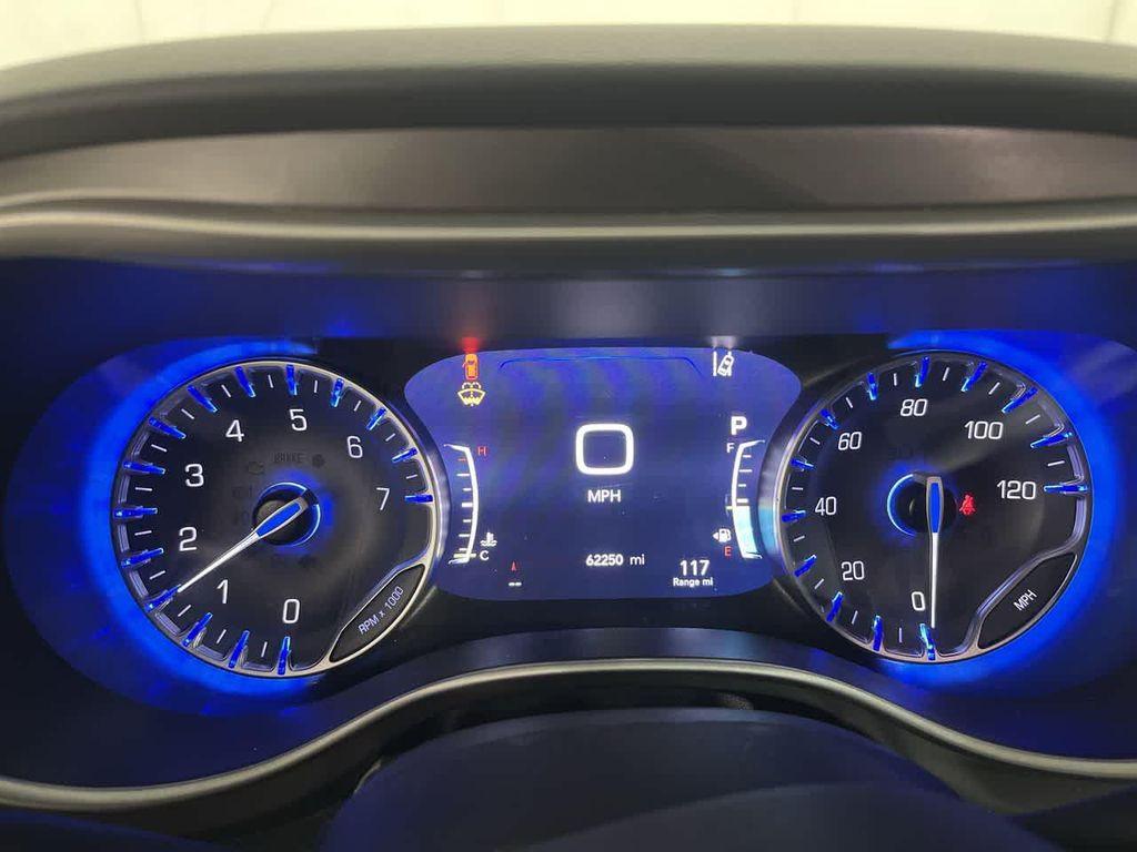 used 2024 Chrysler Pacifica car, priced at $28,995