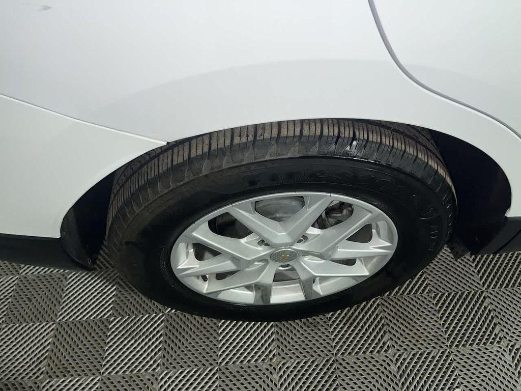 used 2023 Chevrolet Equinox car, priced at $16,895