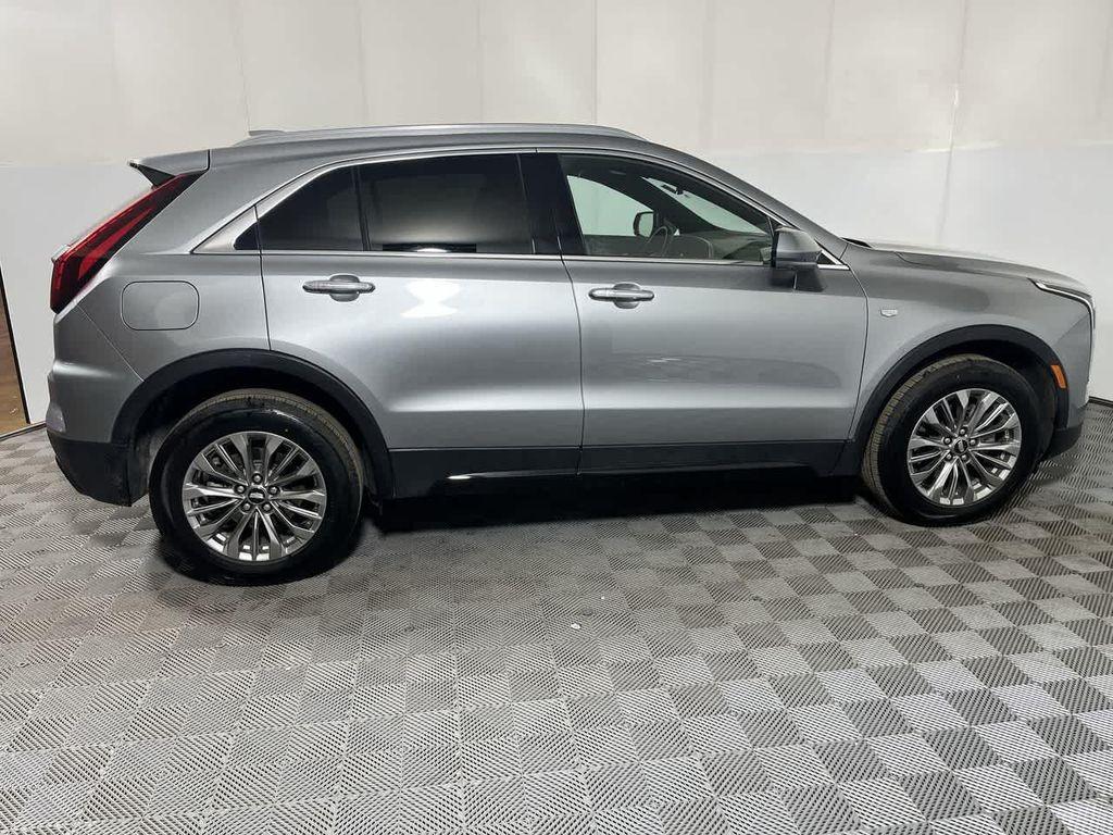 used 2025 Cadillac XT4 car, priced at $29,244