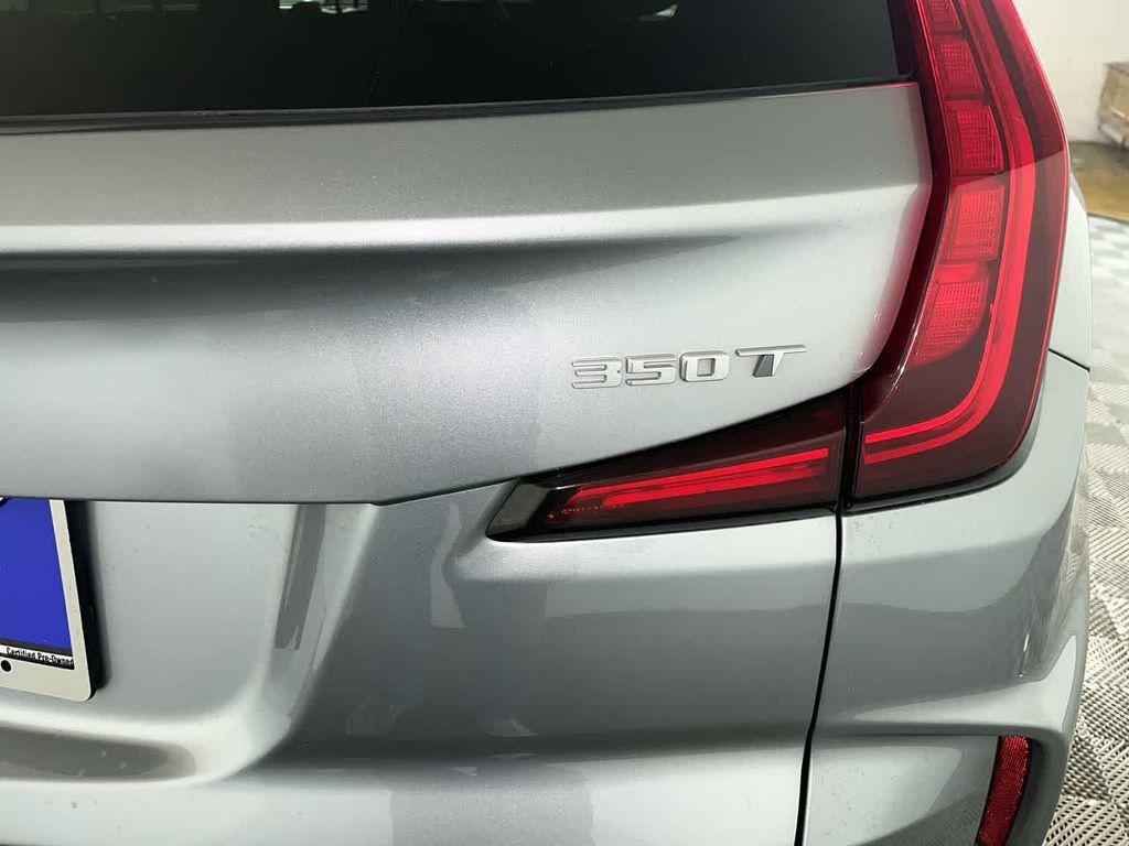 used 2025 Cadillac XT4 car, priced at $29,244