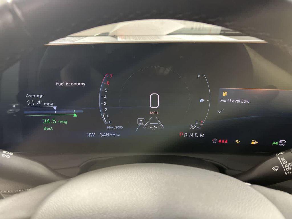 used 2025 Cadillac XT4 car, priced at $29,244