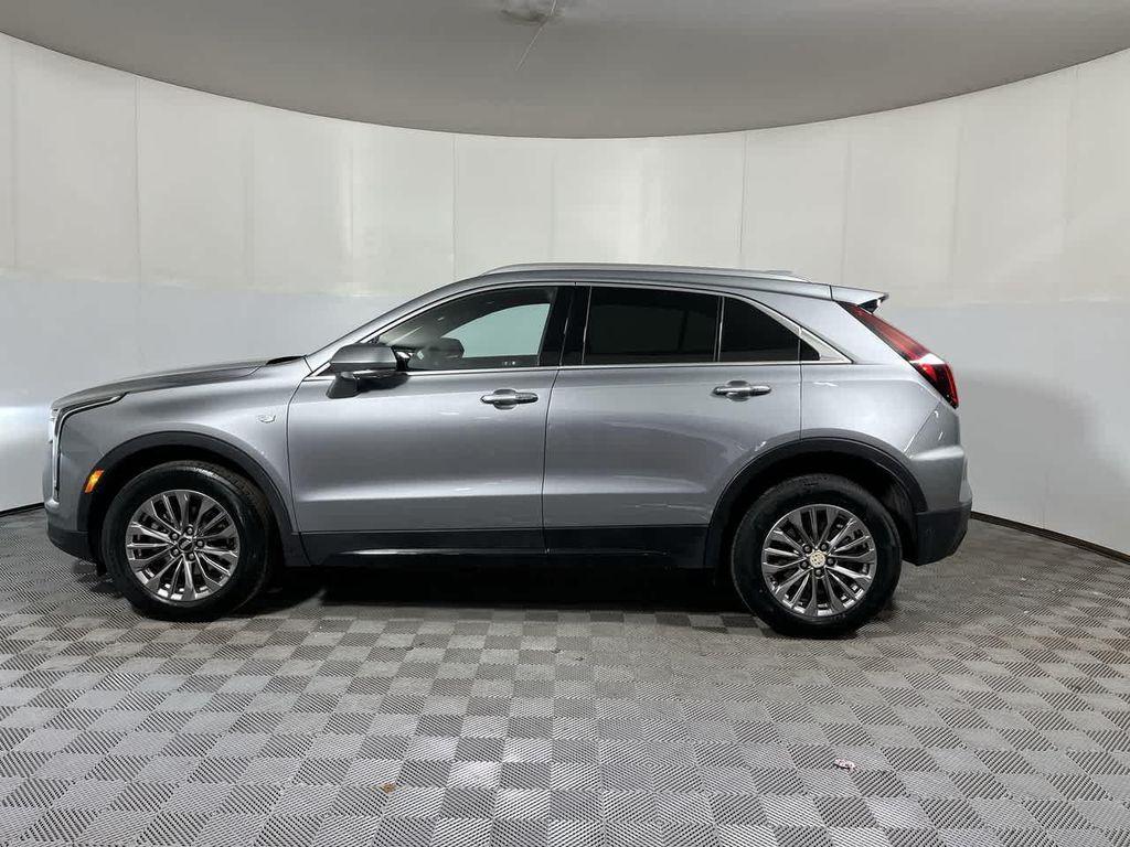 used 2025 Cadillac XT4 car, priced at $29,244