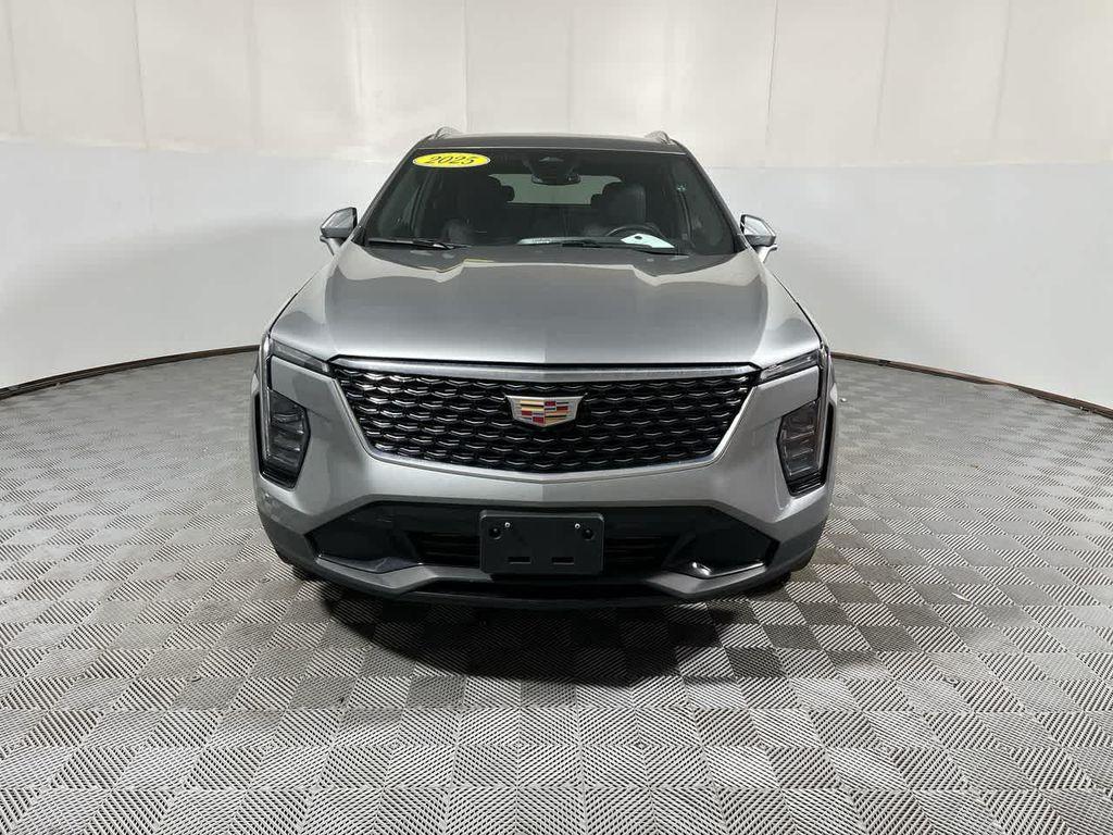 used 2025 Cadillac XT4 car, priced at $29,244