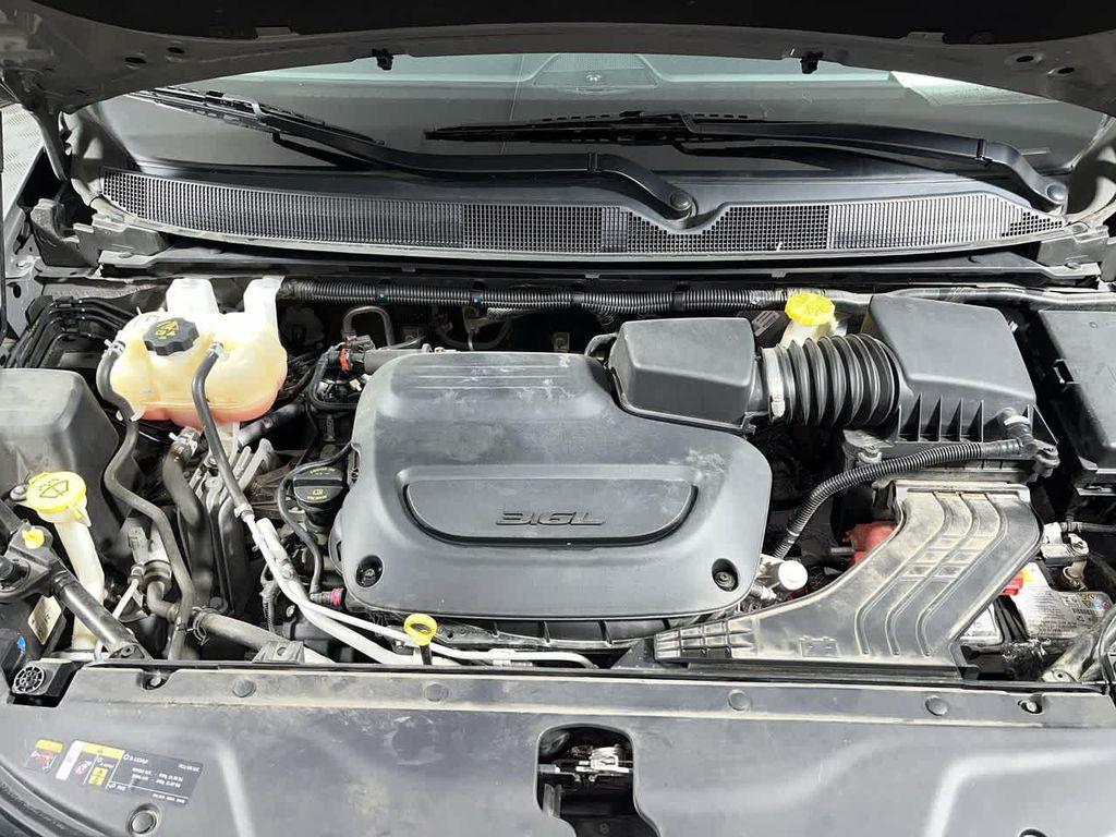 used 2022 Chrysler Pacifica car, priced at $22,843