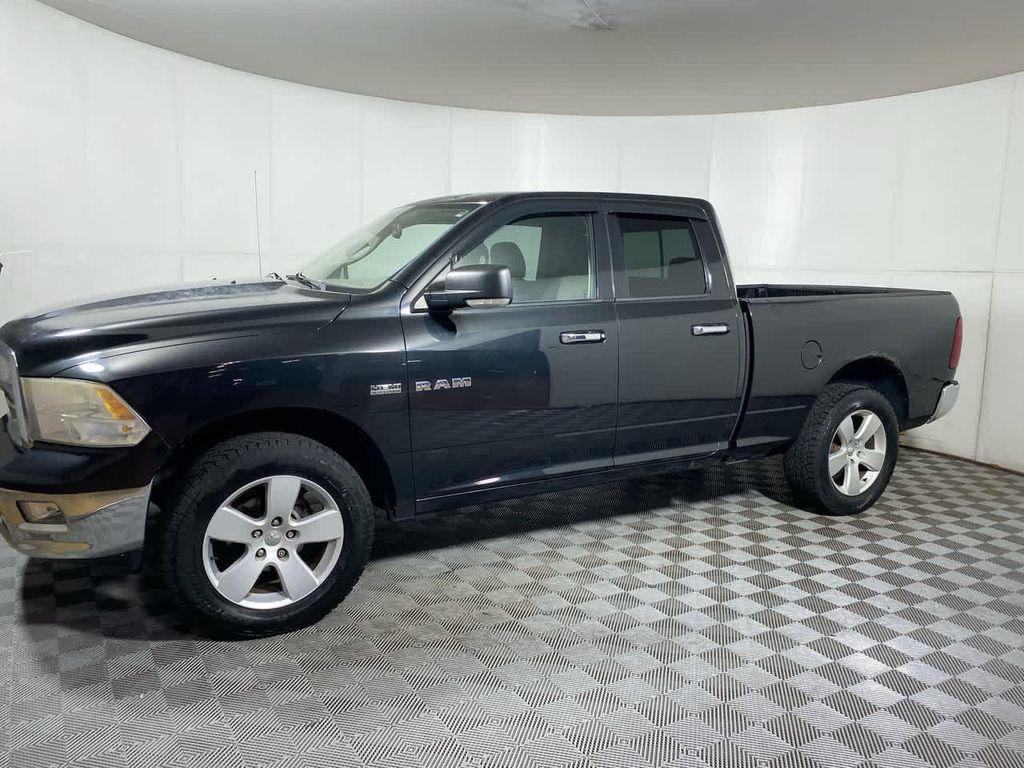 2010 Brilliant Black Crystal Pearlcoat Dodge Ram 1500