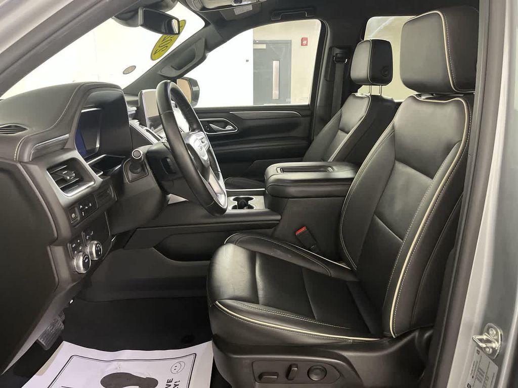 used 2024 GMC Yukon car, priced at $54,420