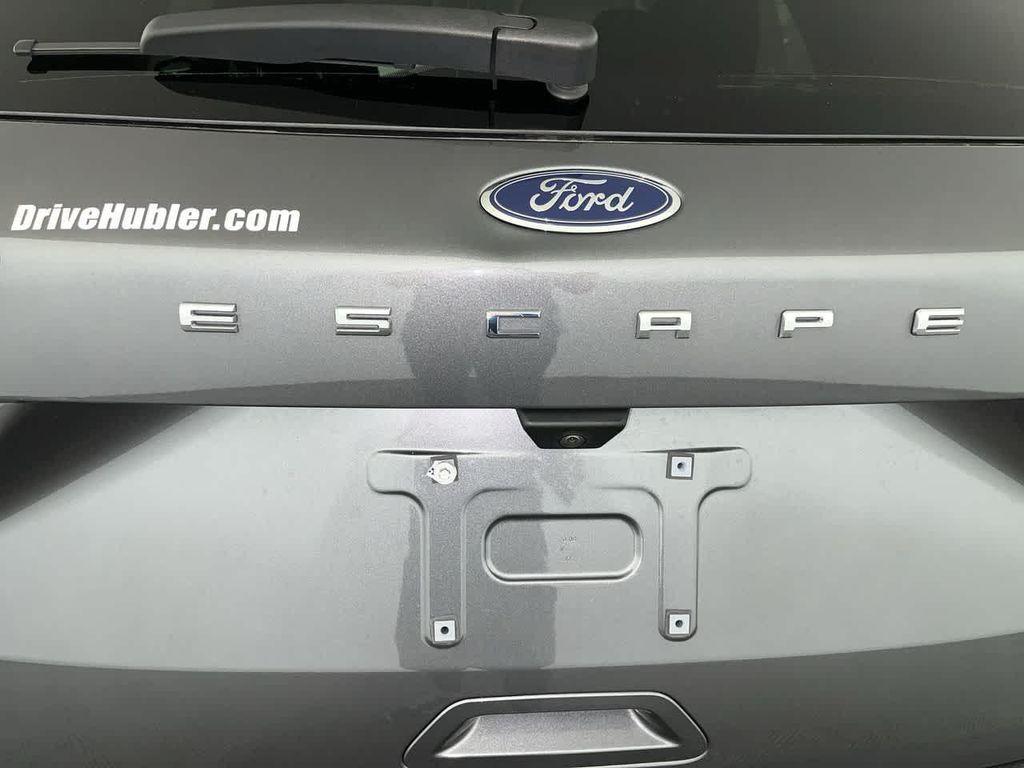 used 2022 Ford Escape car, priced at $21,744