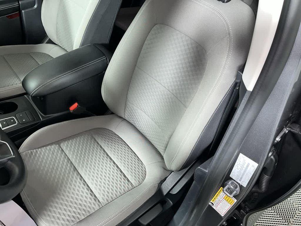 used 2022 Ford Escape car, priced at $21,744