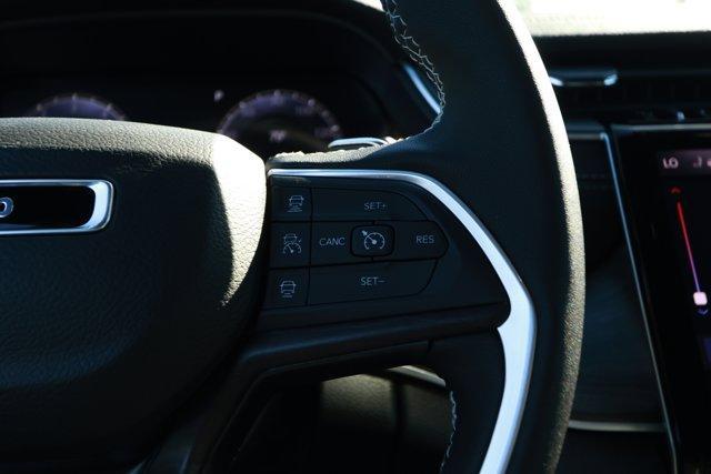 new 2025 Jeep Grand Cherokee car, priced at $41,376