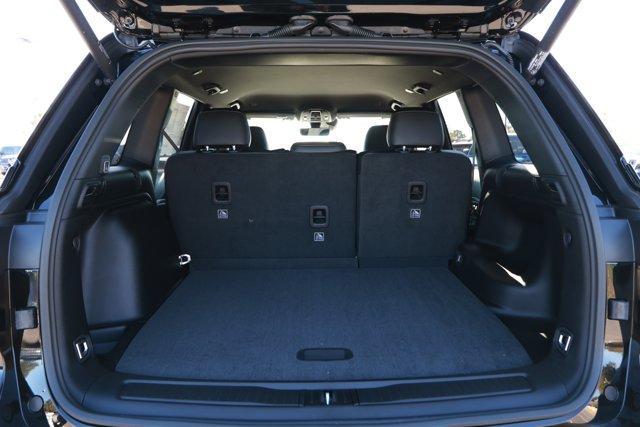 new 2025 Jeep Grand Cherokee car, priced at $41,376