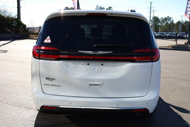 used 2022 Chrysler Pacifica car, priced at $20,990