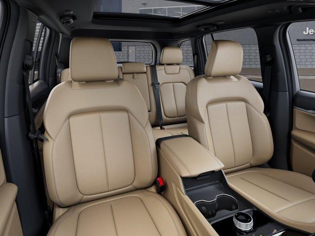 new 2026 Jeep Grand Cherokee car, priced at $47,166